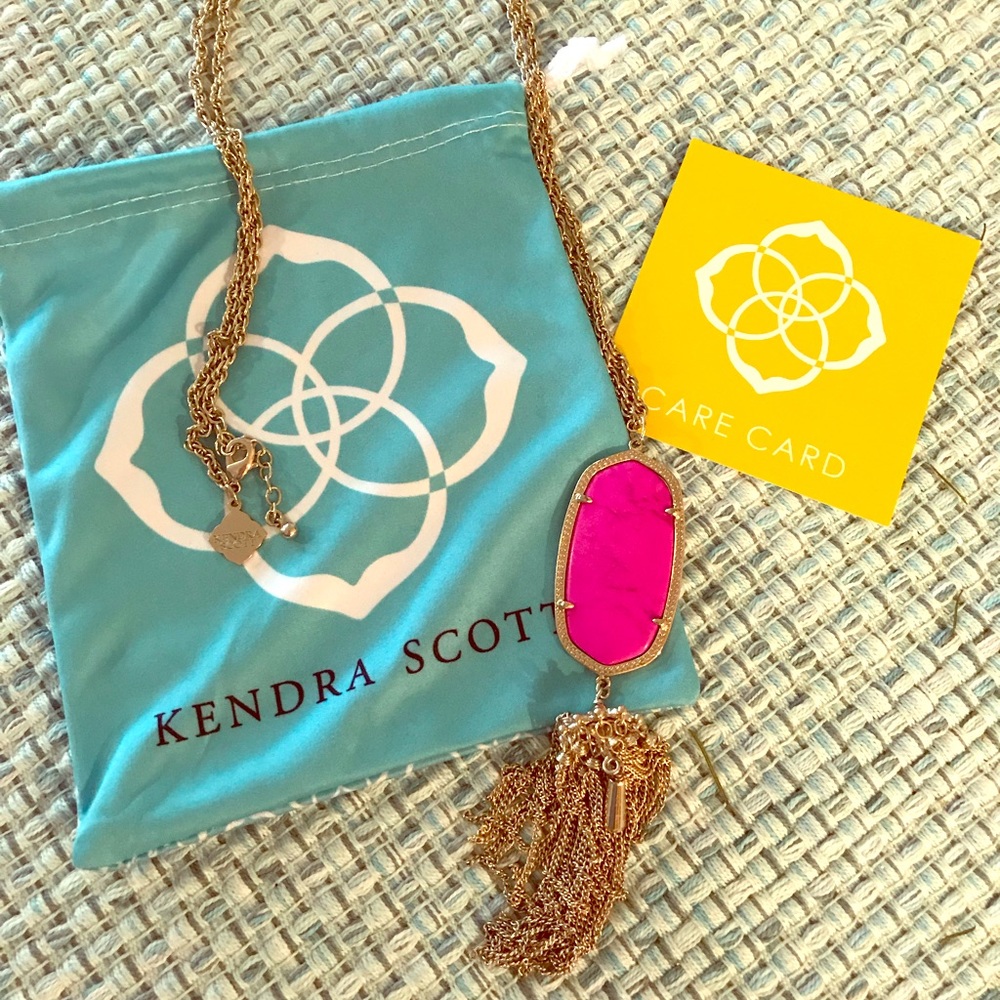 Kendra Scott Magenta Rayne necklace